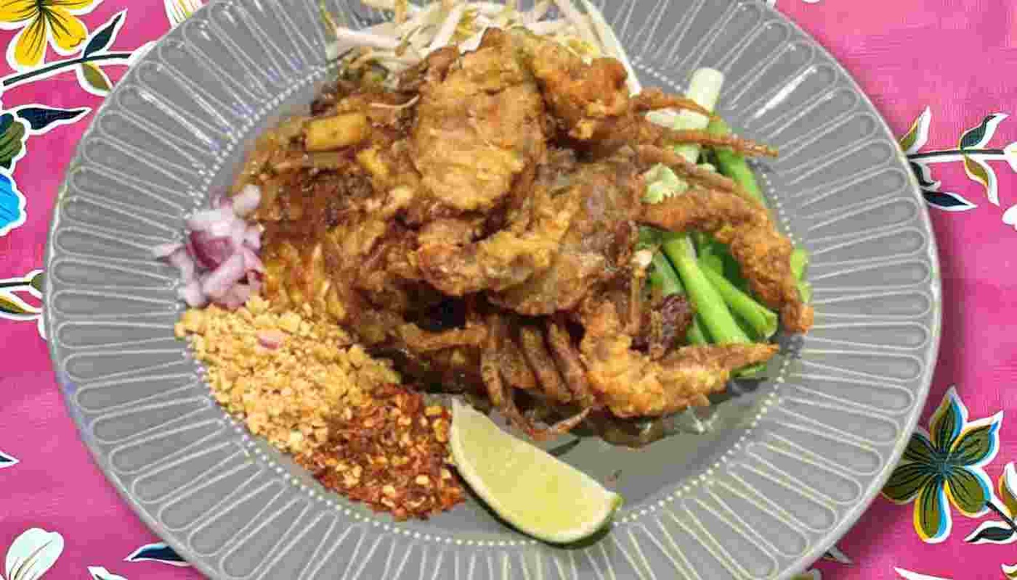PAD THAI SOFT SHELL CRAB