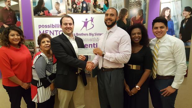 Images Derrick McKee: Allstate Insurance