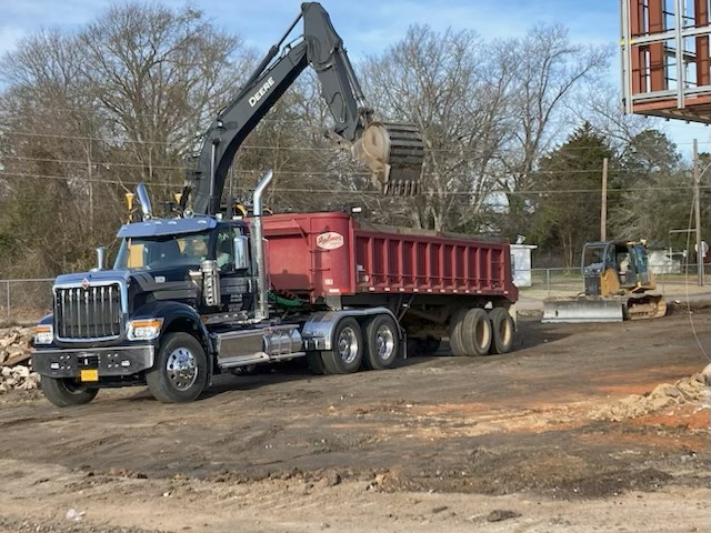 Davidson Hauling & Construction Image