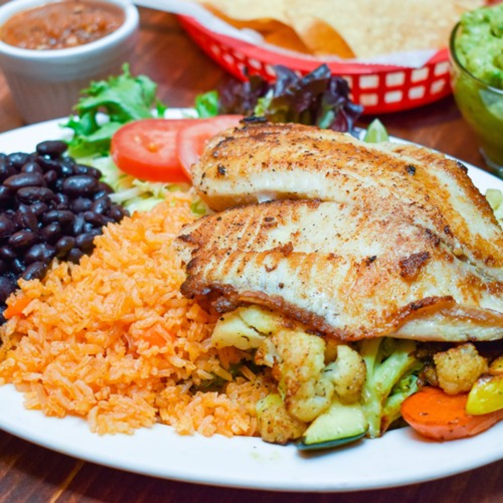 Grilled Tilapia Plate with Grilled Vegetables