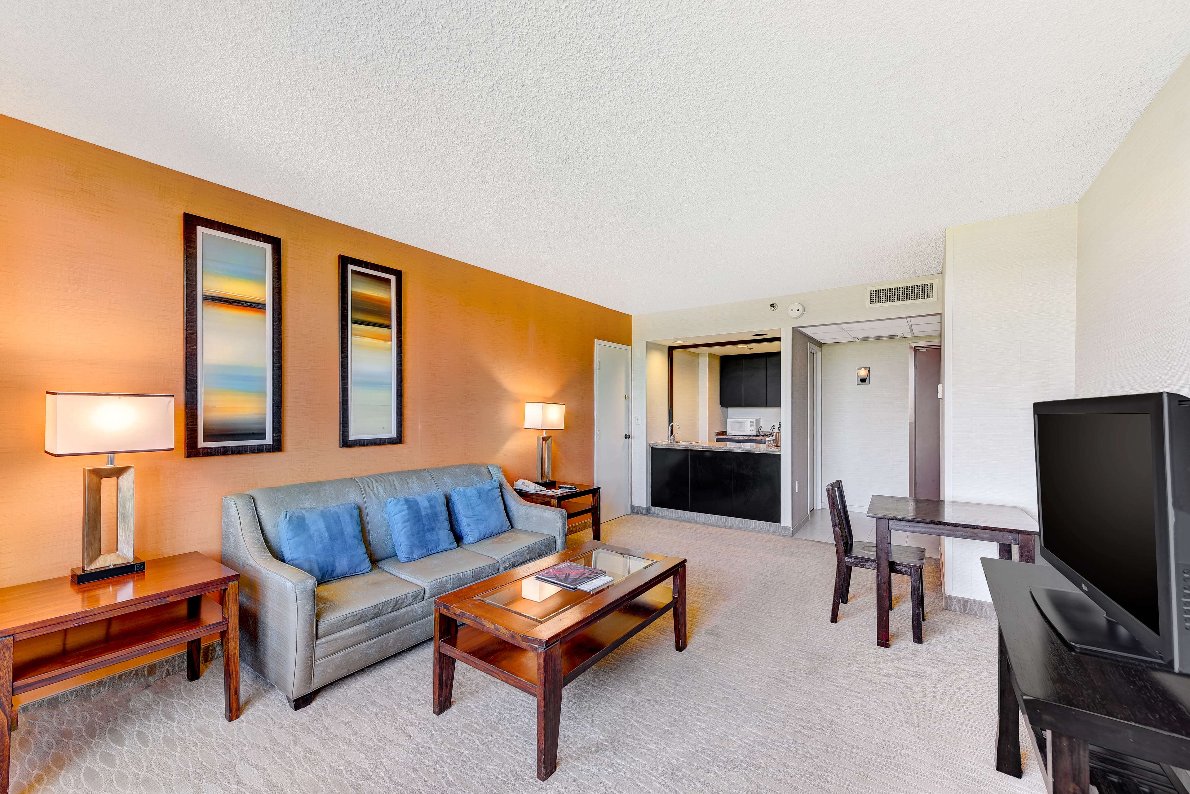 Guest room