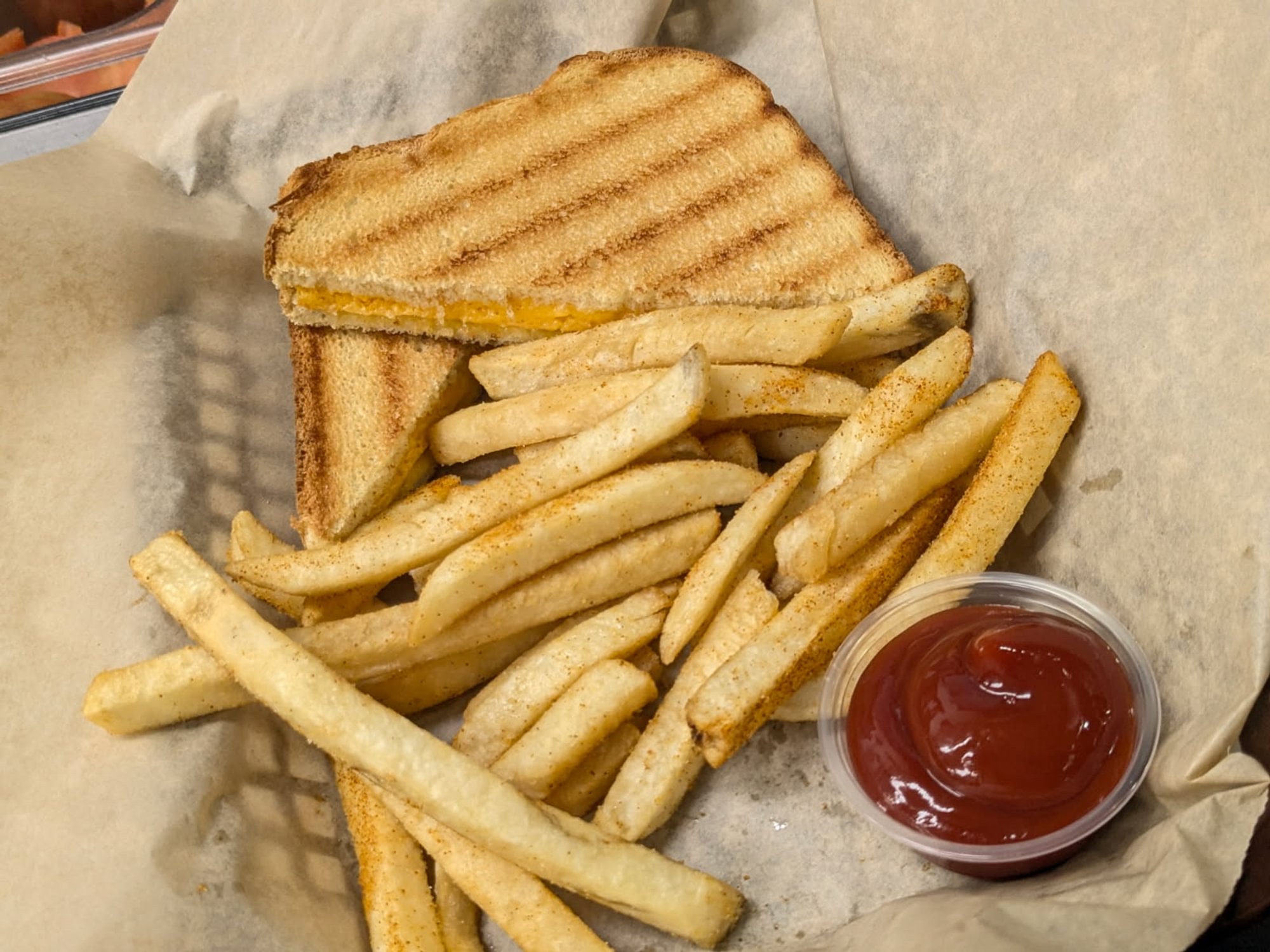 Grilled Cheese W/Fries