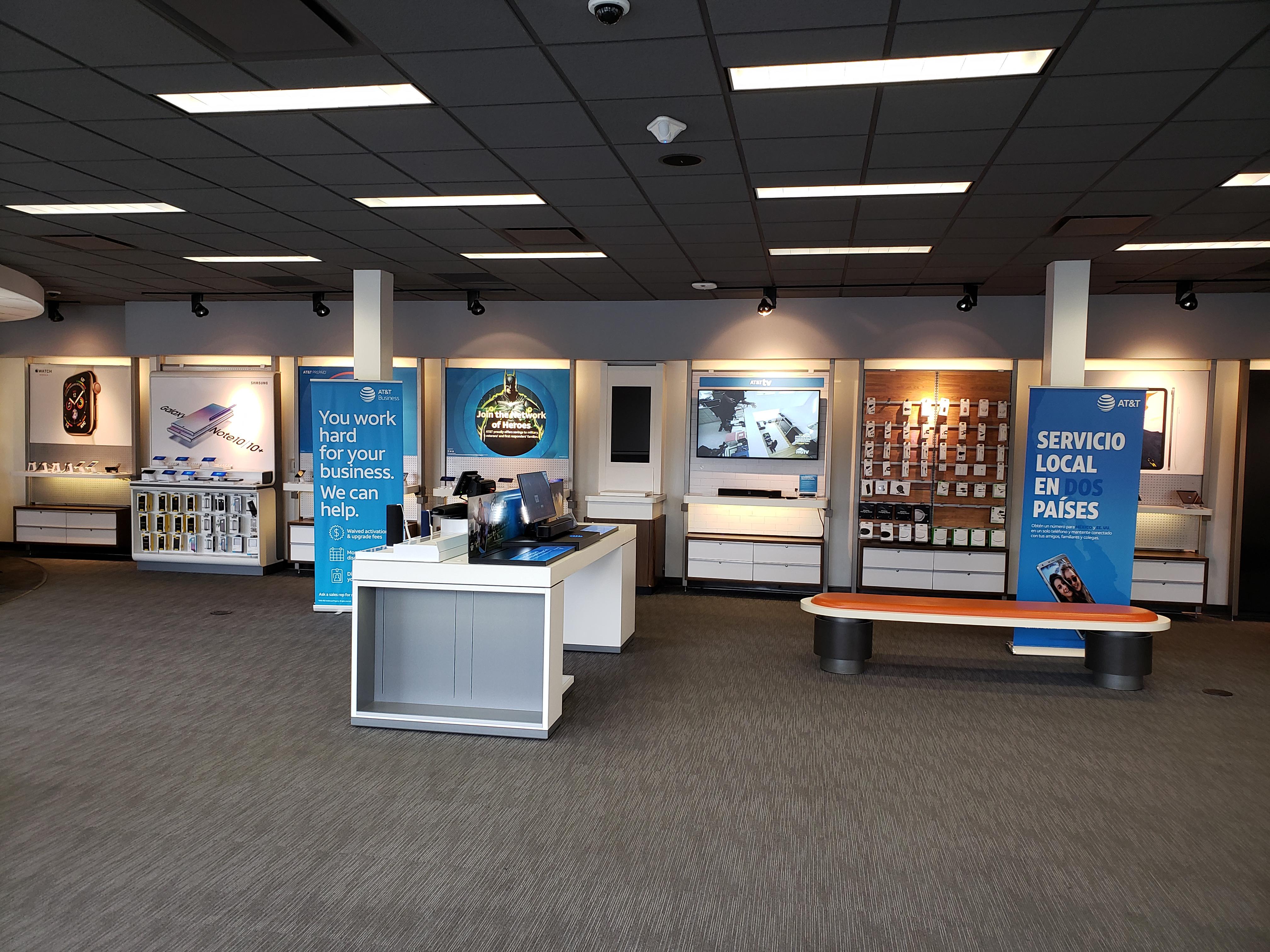 AT&T Store Photo