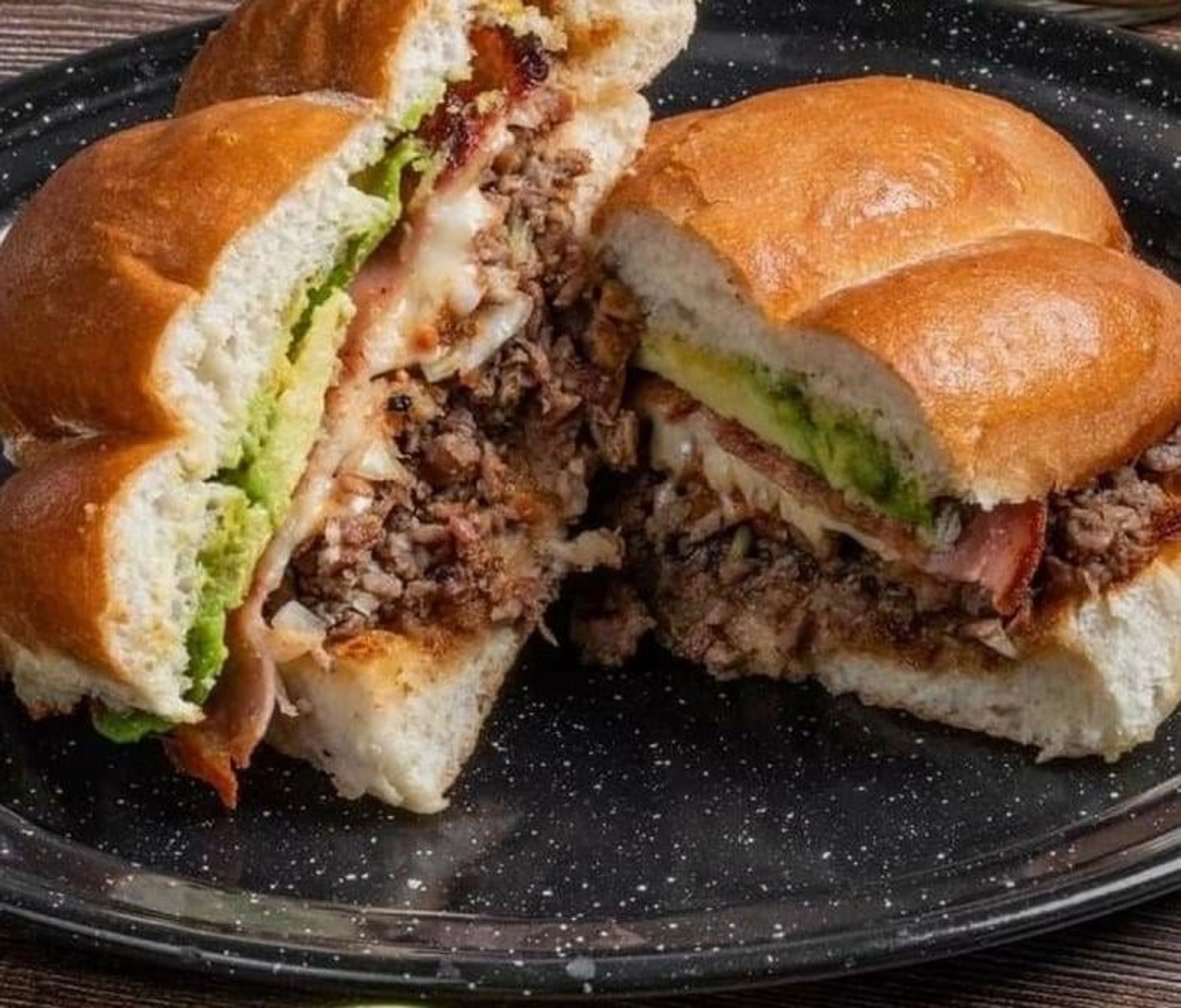 Torta Milanesa De Asada / Breaded Steak