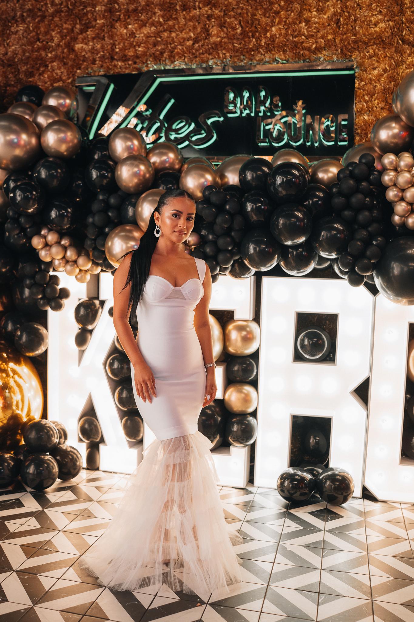 Vibes Bar & Lounge Image