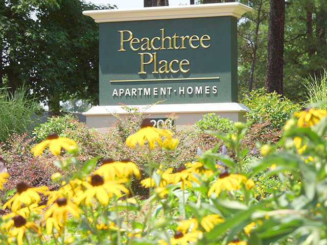 Peachtree Place Photo