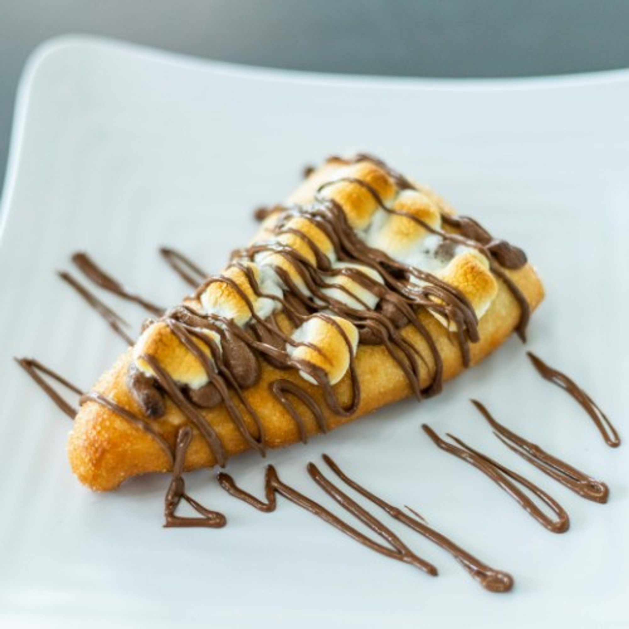 Fried Nutella Pizza