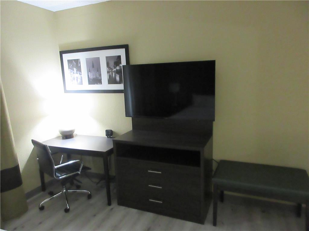 Best Western Kenner Image