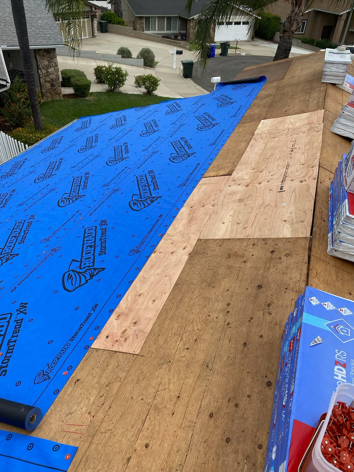 the Box Roofing Inc Image