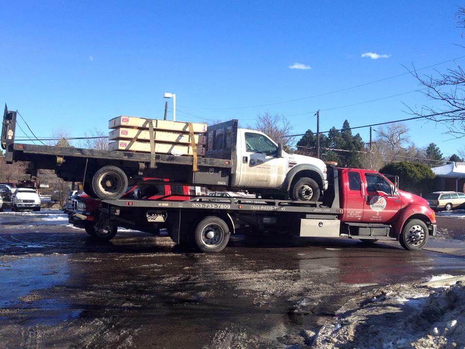 semi truck towing