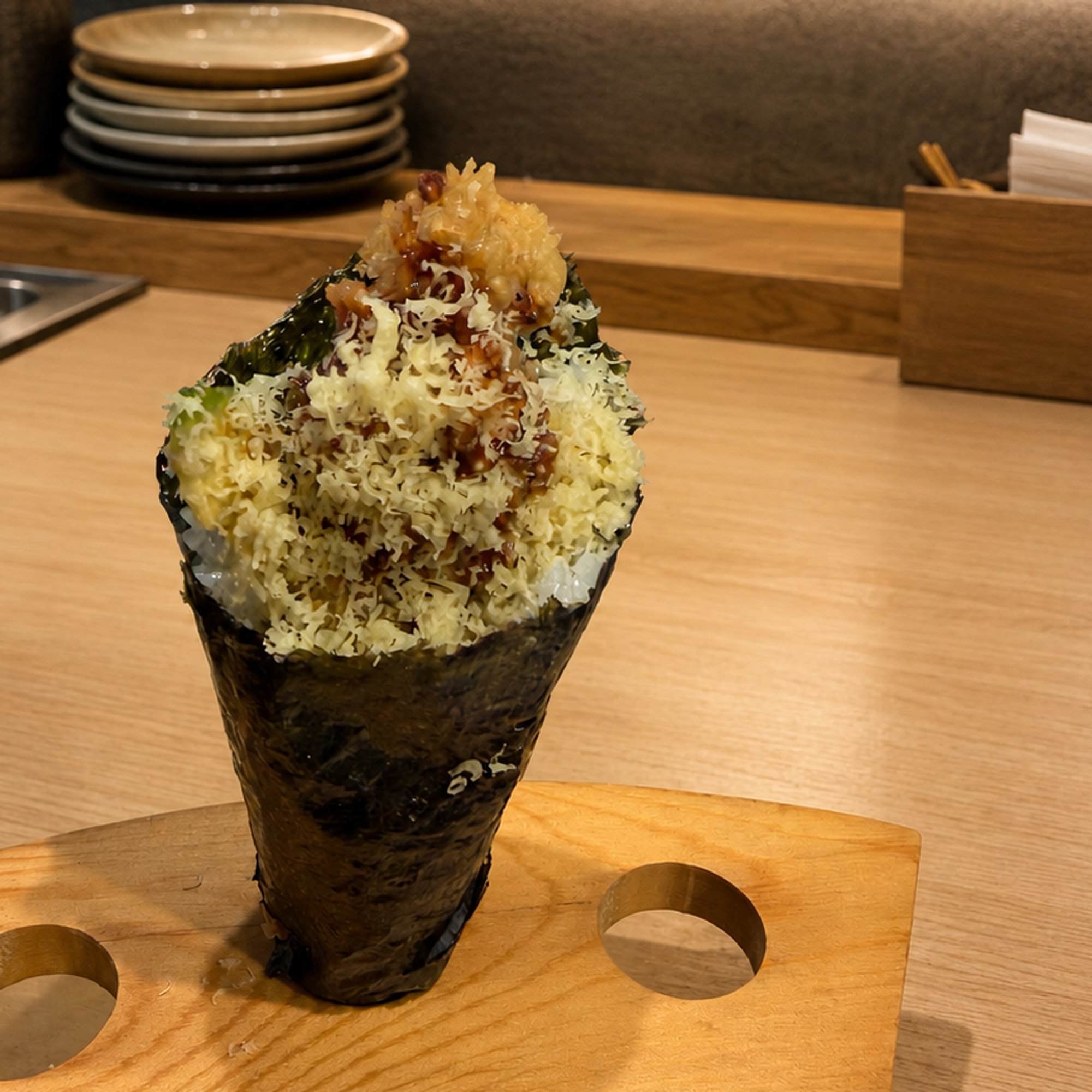 Cajun hand roll
