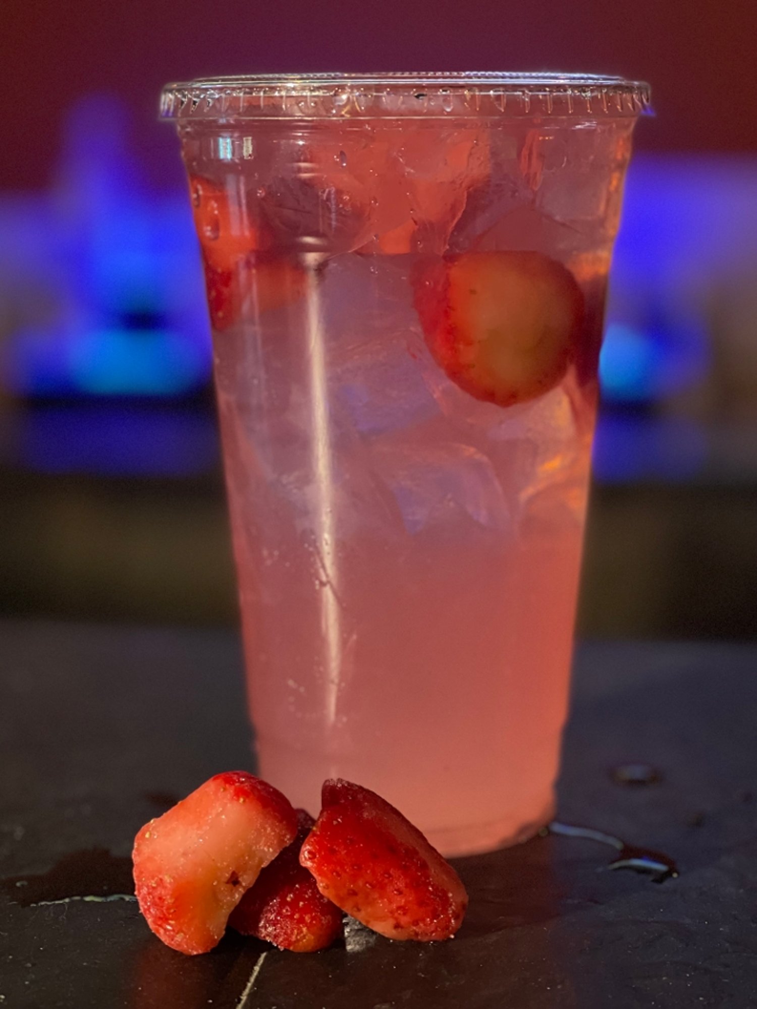 Strawberry açaí lemonade