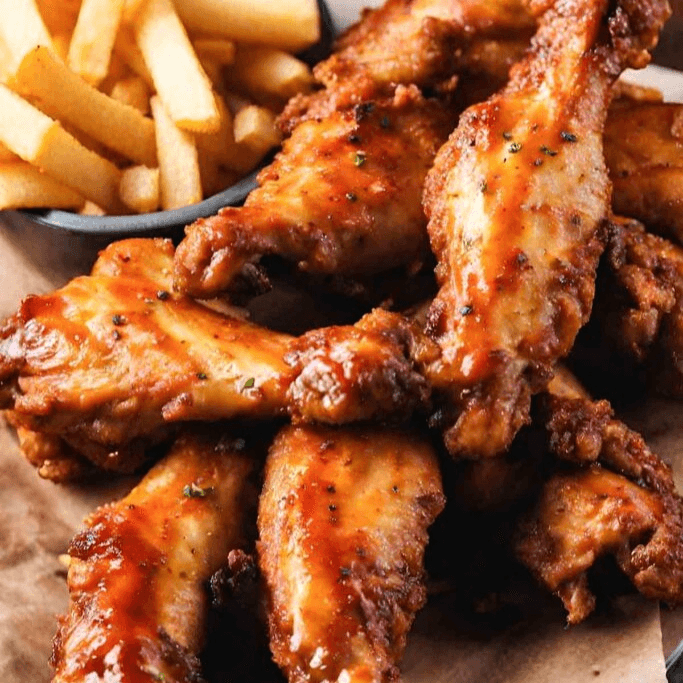 10 Pc Mild Wings Medium Combo