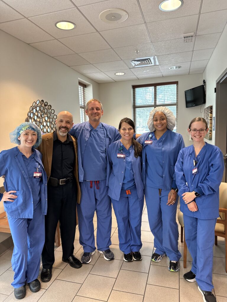 A expert staff member at Azura Surgery Renalus Pensacola