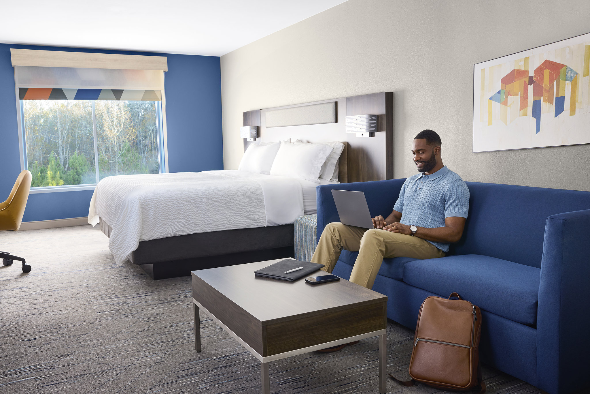 Holiday Inn Express & Suites Chicago West - Oak Park by IHG Image