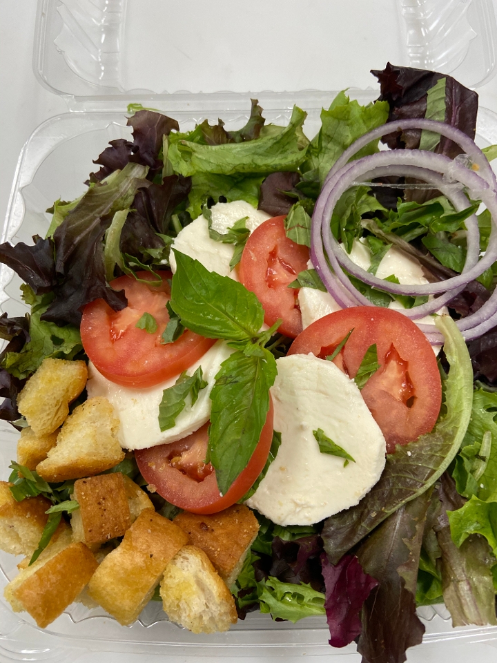 Fresh Mozz and Mixed Green Salad **