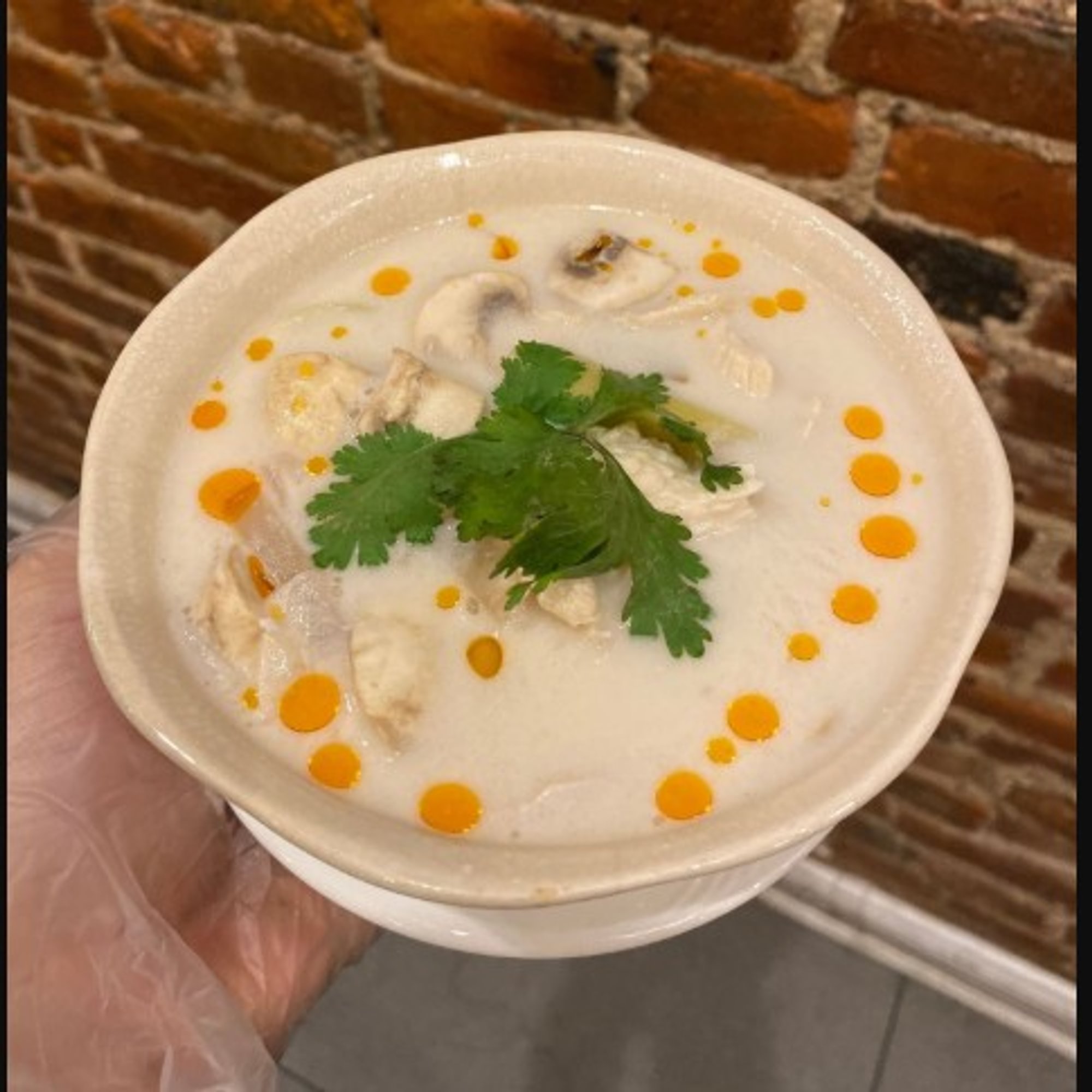 Tom Kha