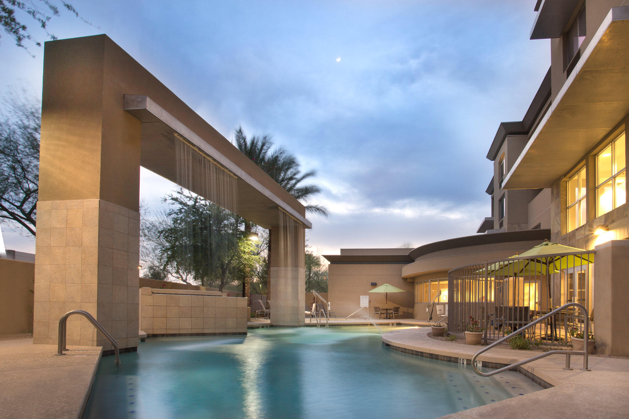 Holiday Inn & Suites Scottsdale North - Airpark Photo