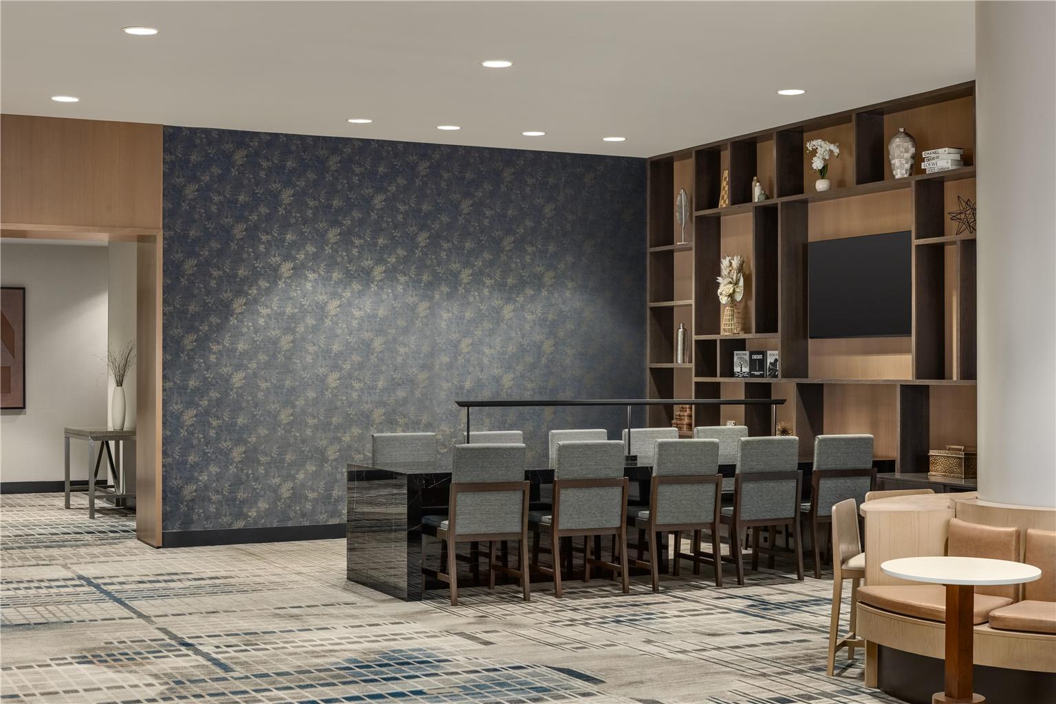 Hilton Baltimore BWI Airport Image