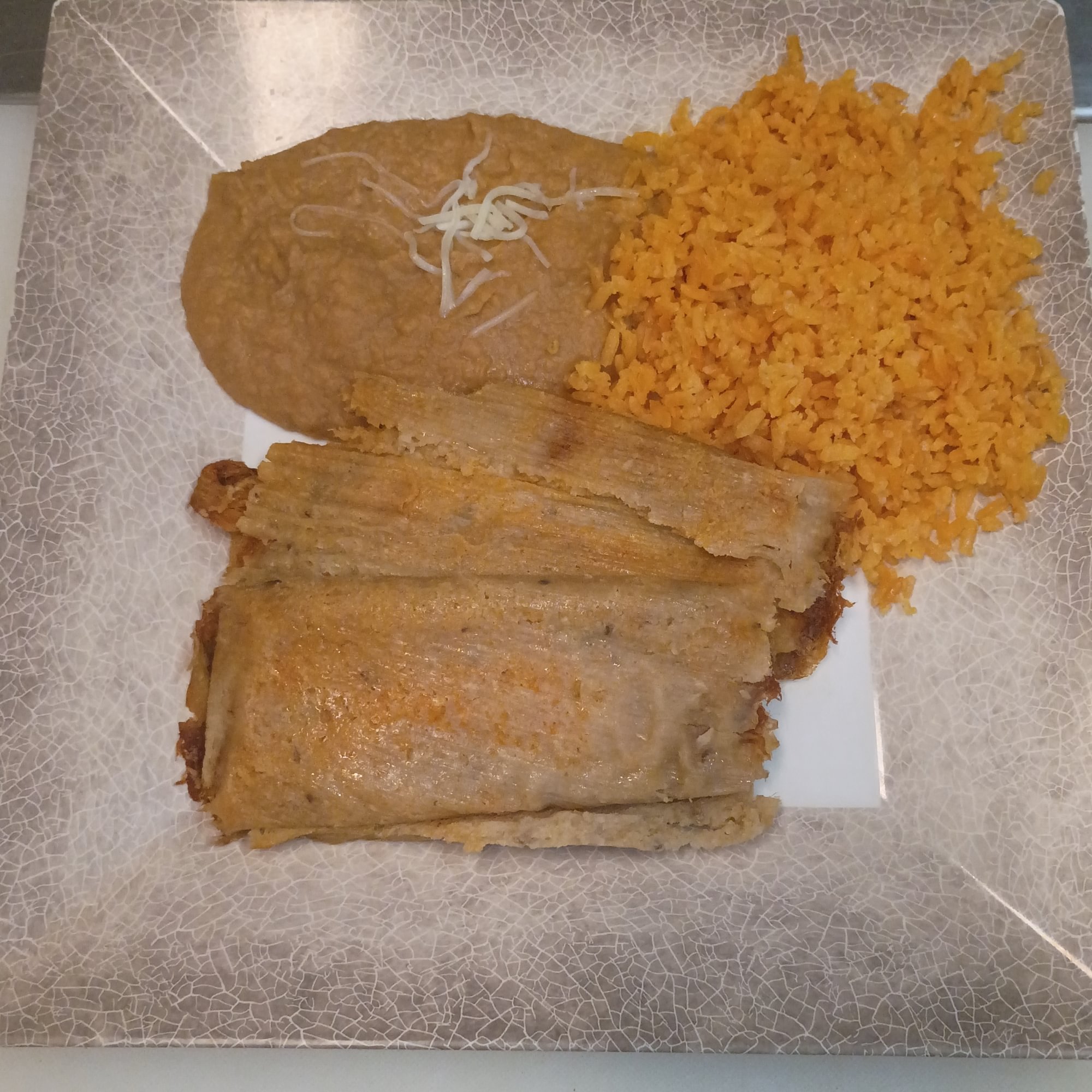 Lonche Tamales
