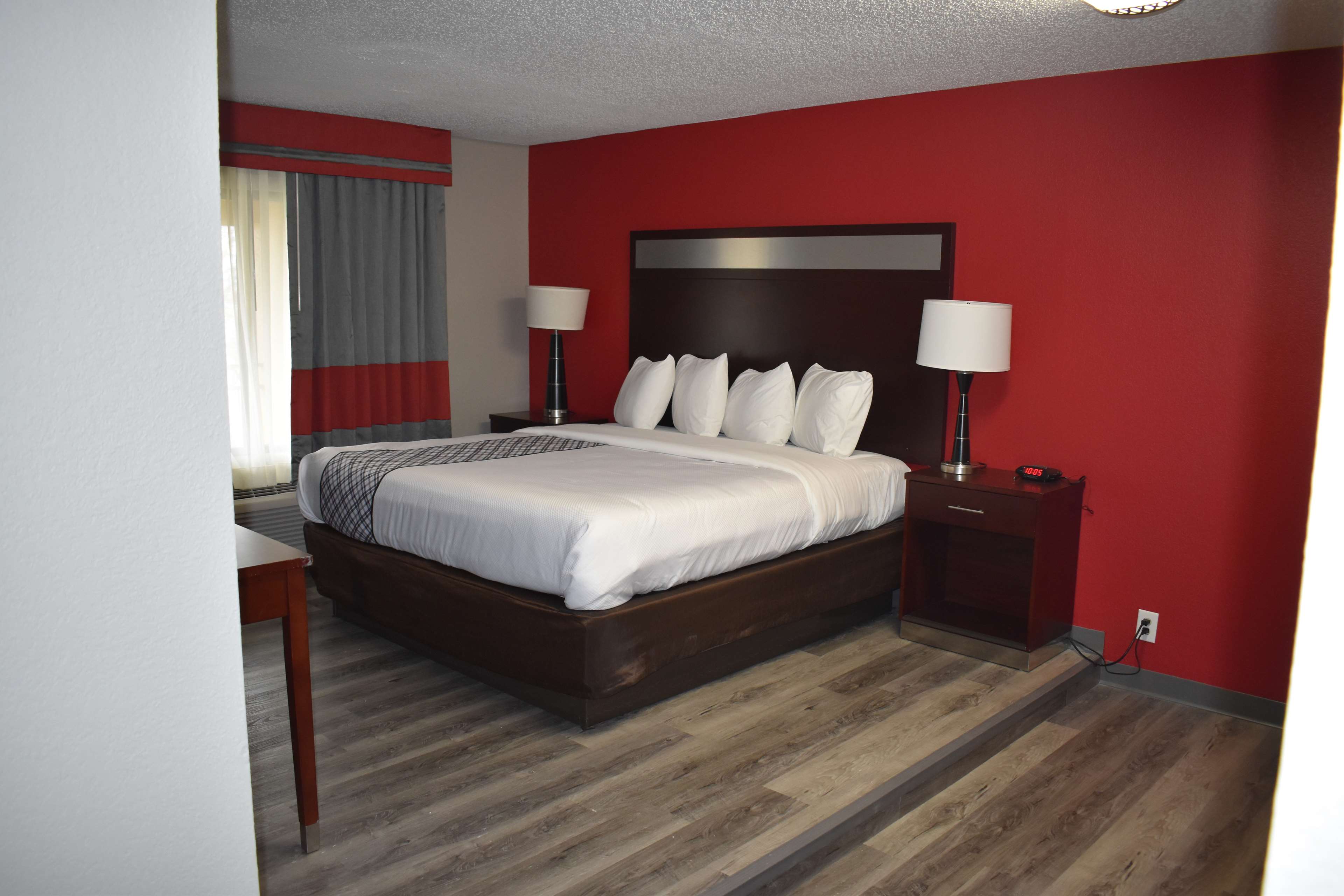 SureStay Plus Hotel by Best Western San Antonio North Photo