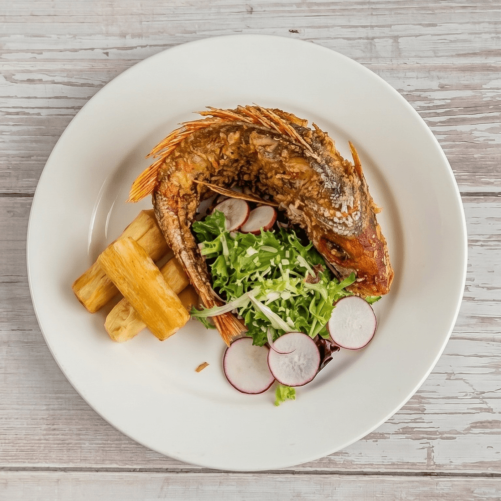 Pescado Entero Frito / Whole Fried Fish