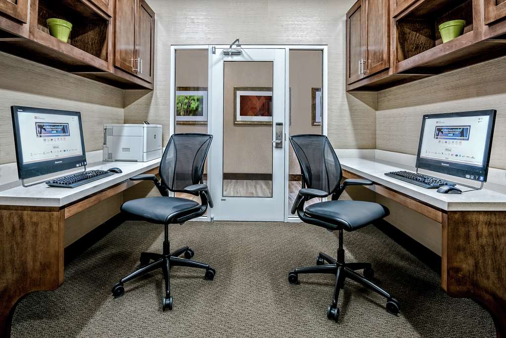 Hilton Garden Inn San Marcos Image