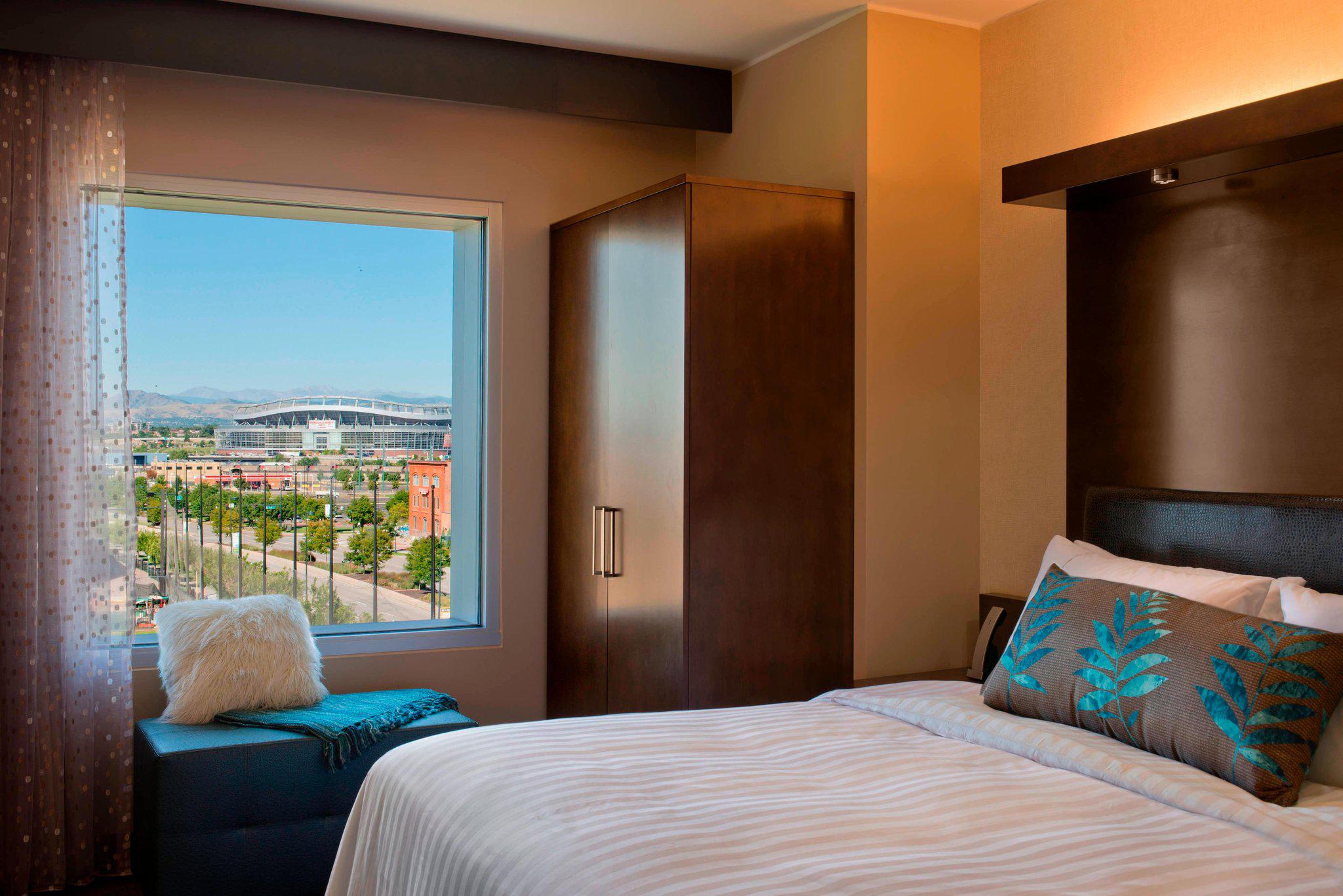 SpringHill Suites by Marriott Denver Downtown Photo