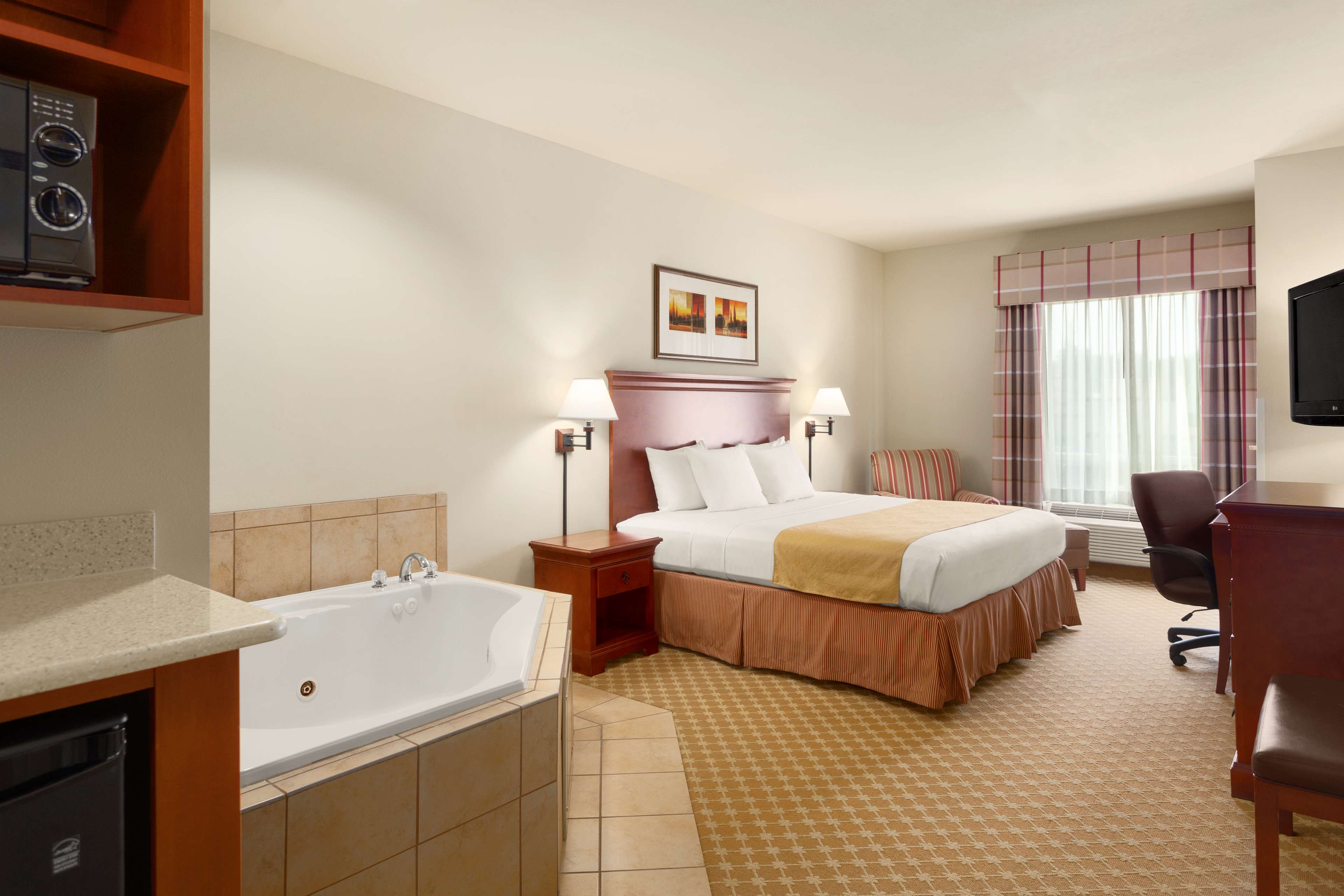 Country Inn & Suites by Radisson, Tifton, GA Photo