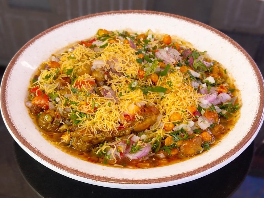 Samosa Chaat