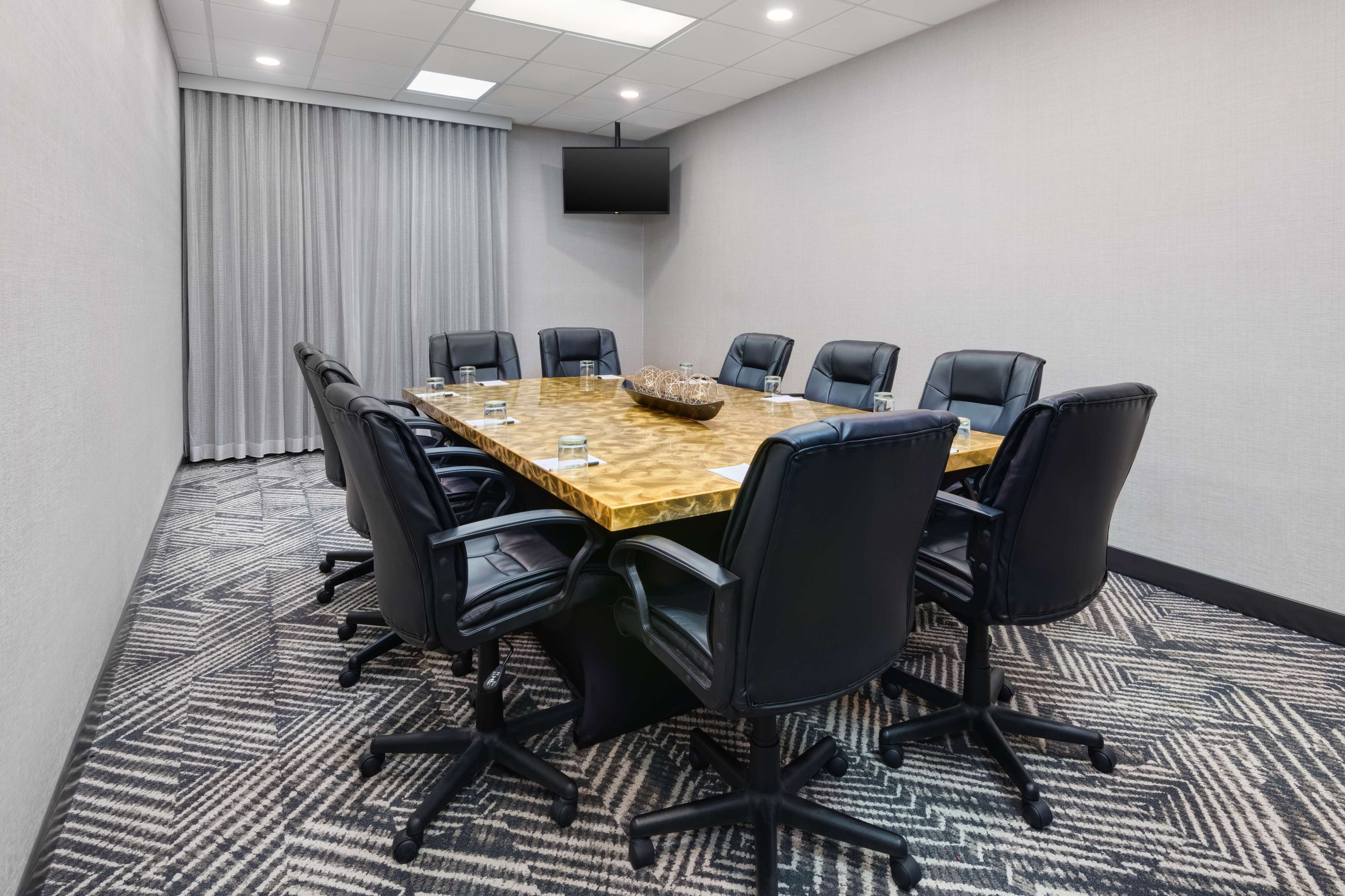 Brentwood Boardroom