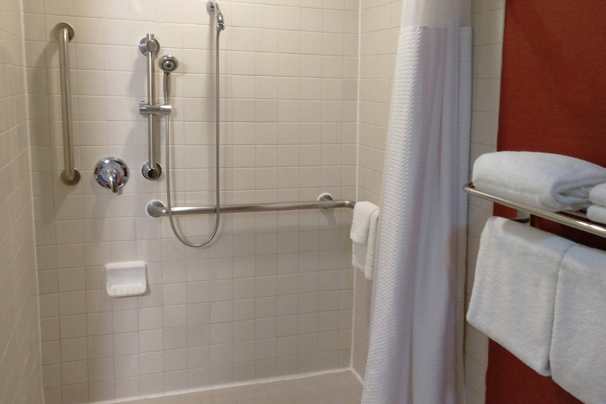 Courtyard by Marriott Houston Brookhollow Photo