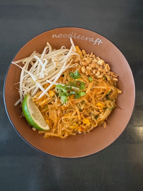 D-7 Pad Thai Noodle