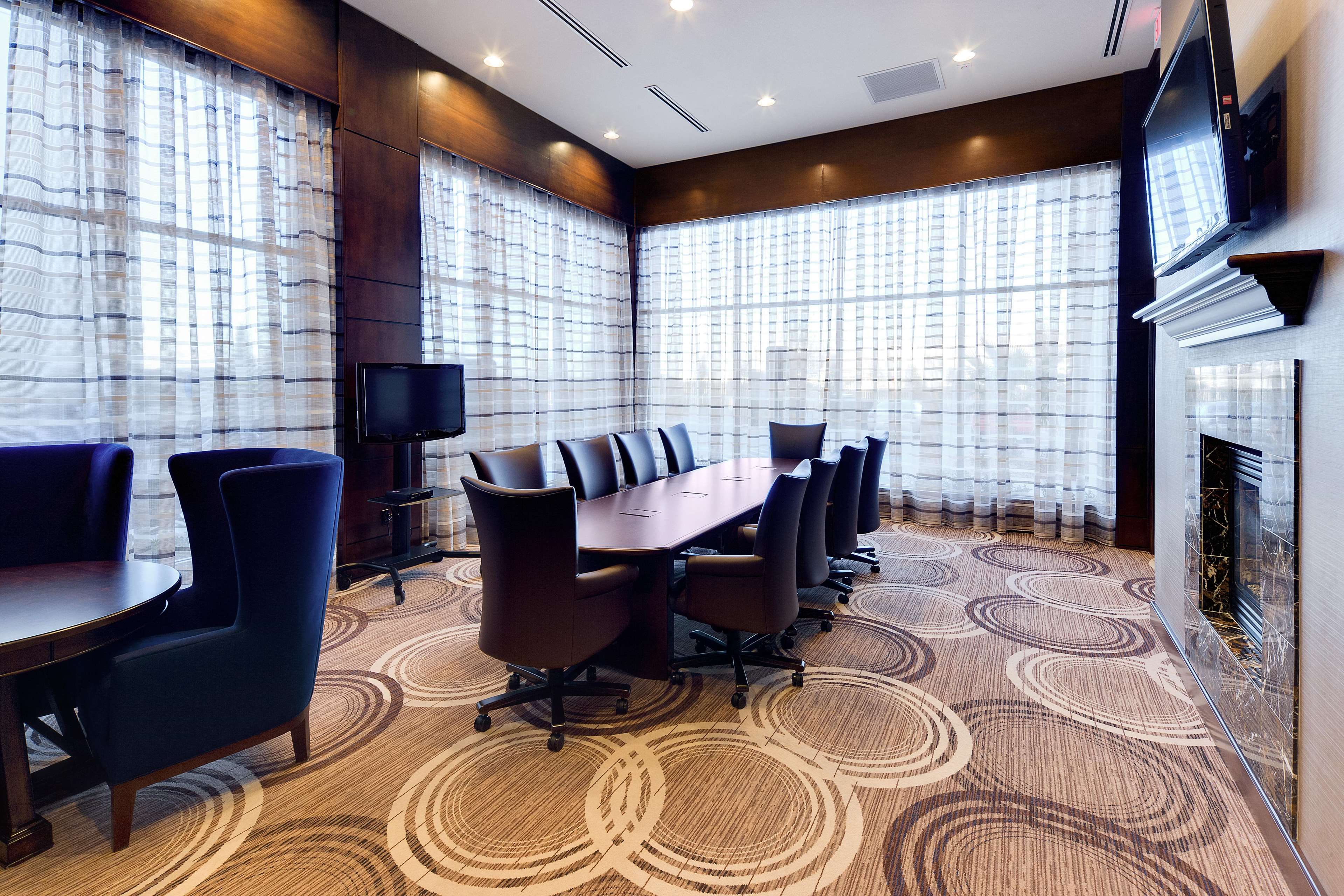 Hilton Garden Inn El Paso Airport Photo