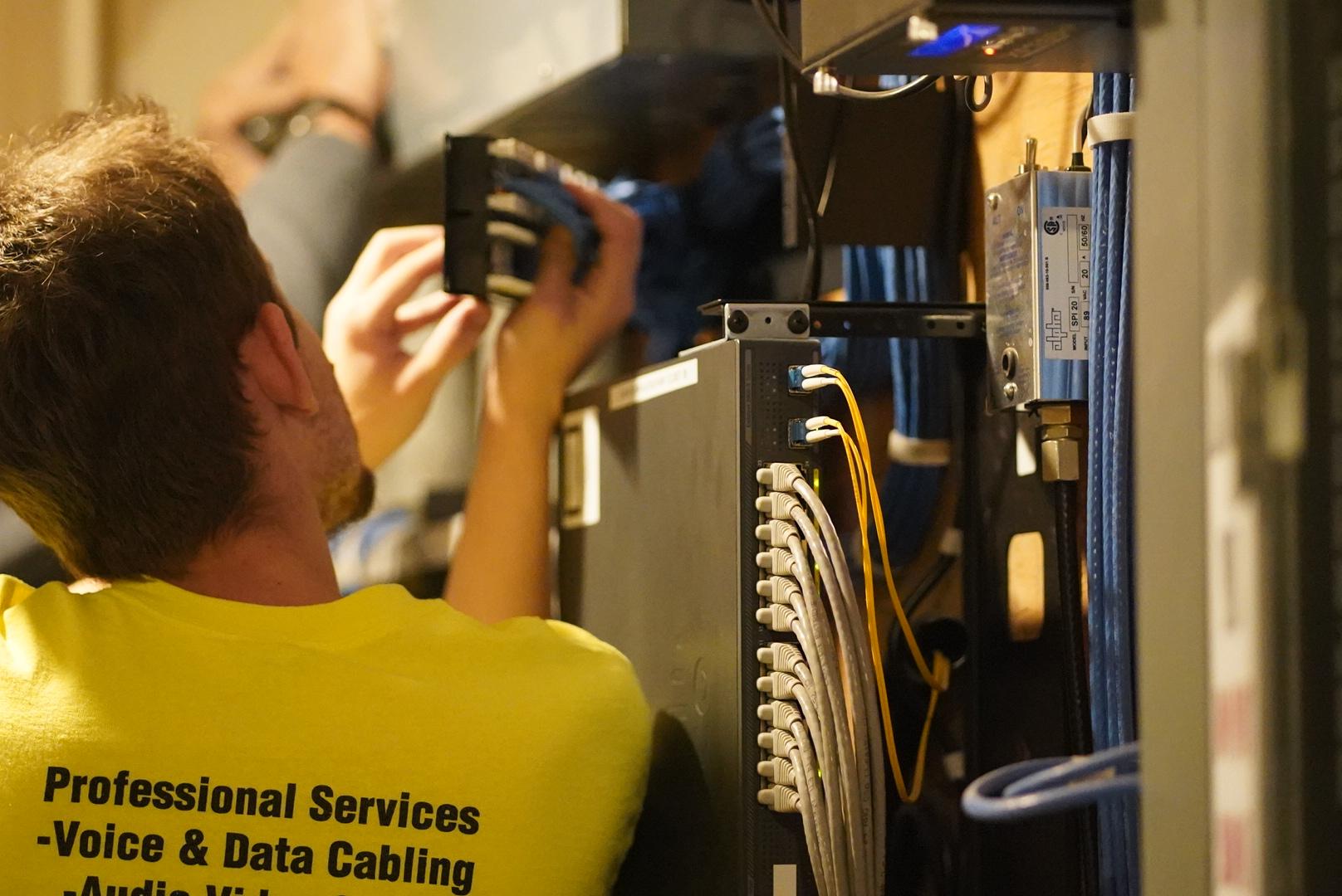 K&B Communications Image