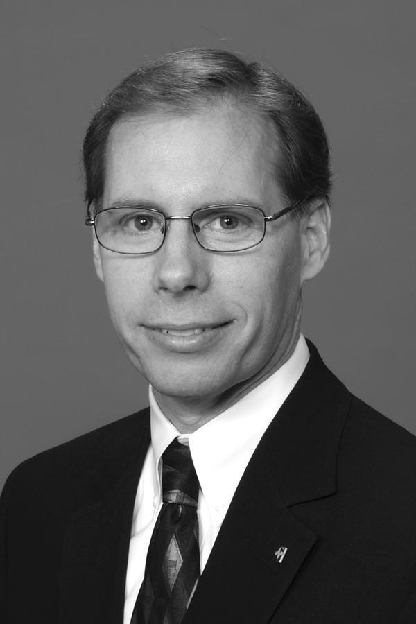 Edward Jones - Financial Advisor: Michael S McCown, AAMS® Photo