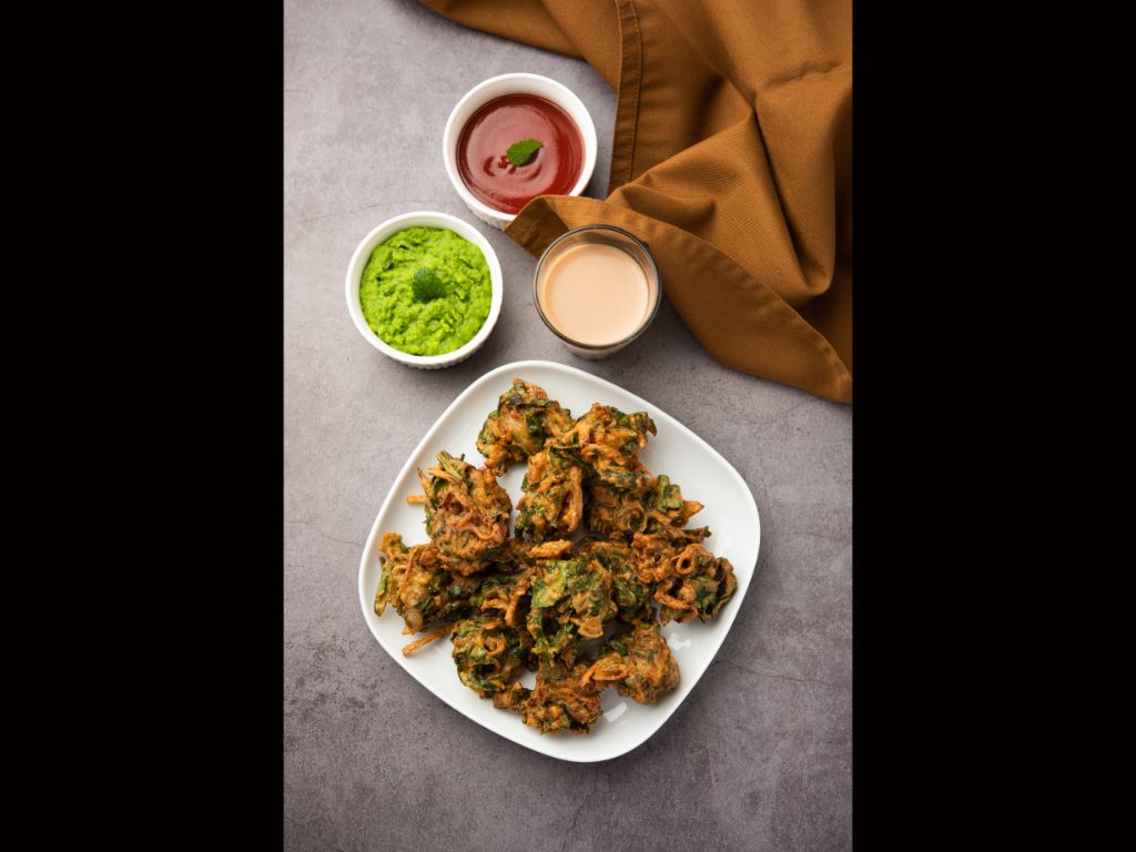 VEGETABLE PAKORA
