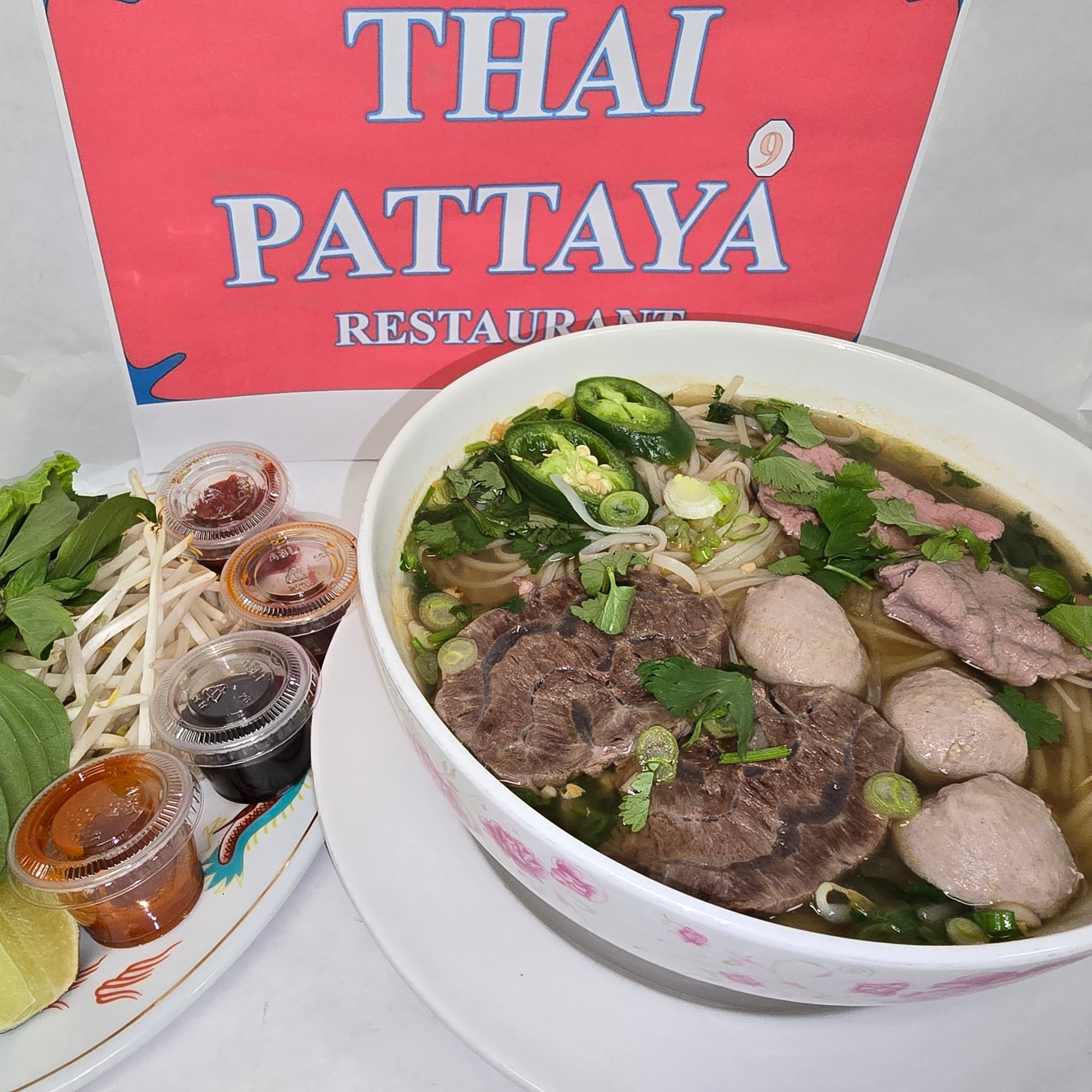 Pho Large Beef+Meatball+Tendon (M)