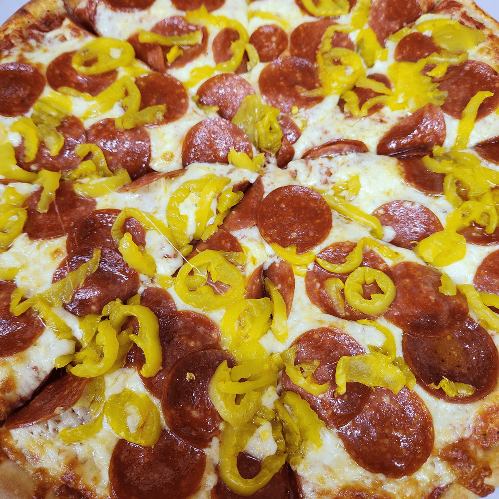Pepperoni With Banana peppers Pizza