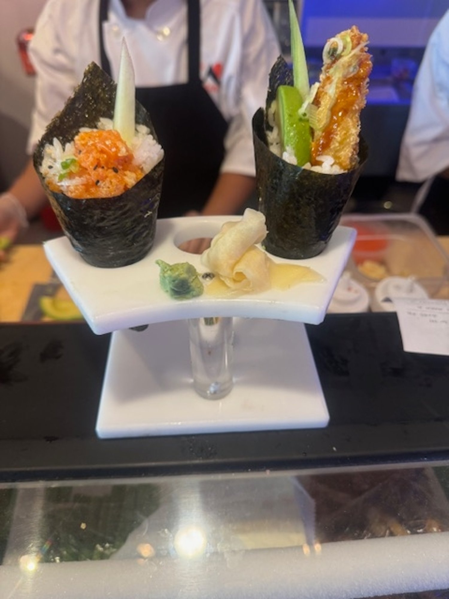 Salmon Skin Temaki