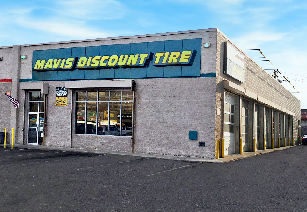 Mavis Discount Tire 832 Pennsylvania Ave. 