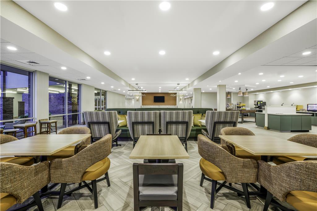 Hampton Inn Aurora Medical Center Denver Image