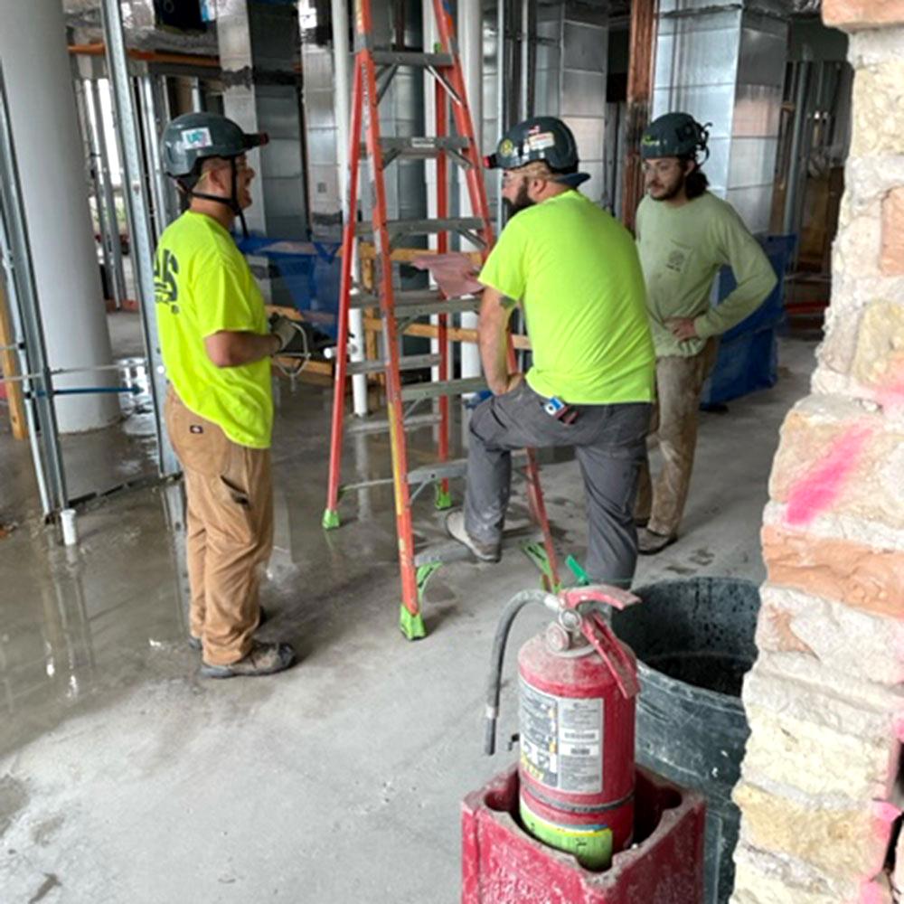 Lee Mechanical Image