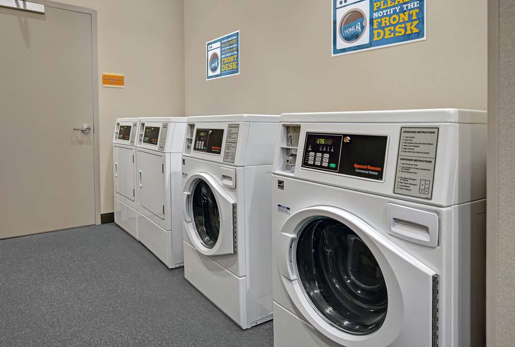 Home2 Suites by Hilton Richmond Image