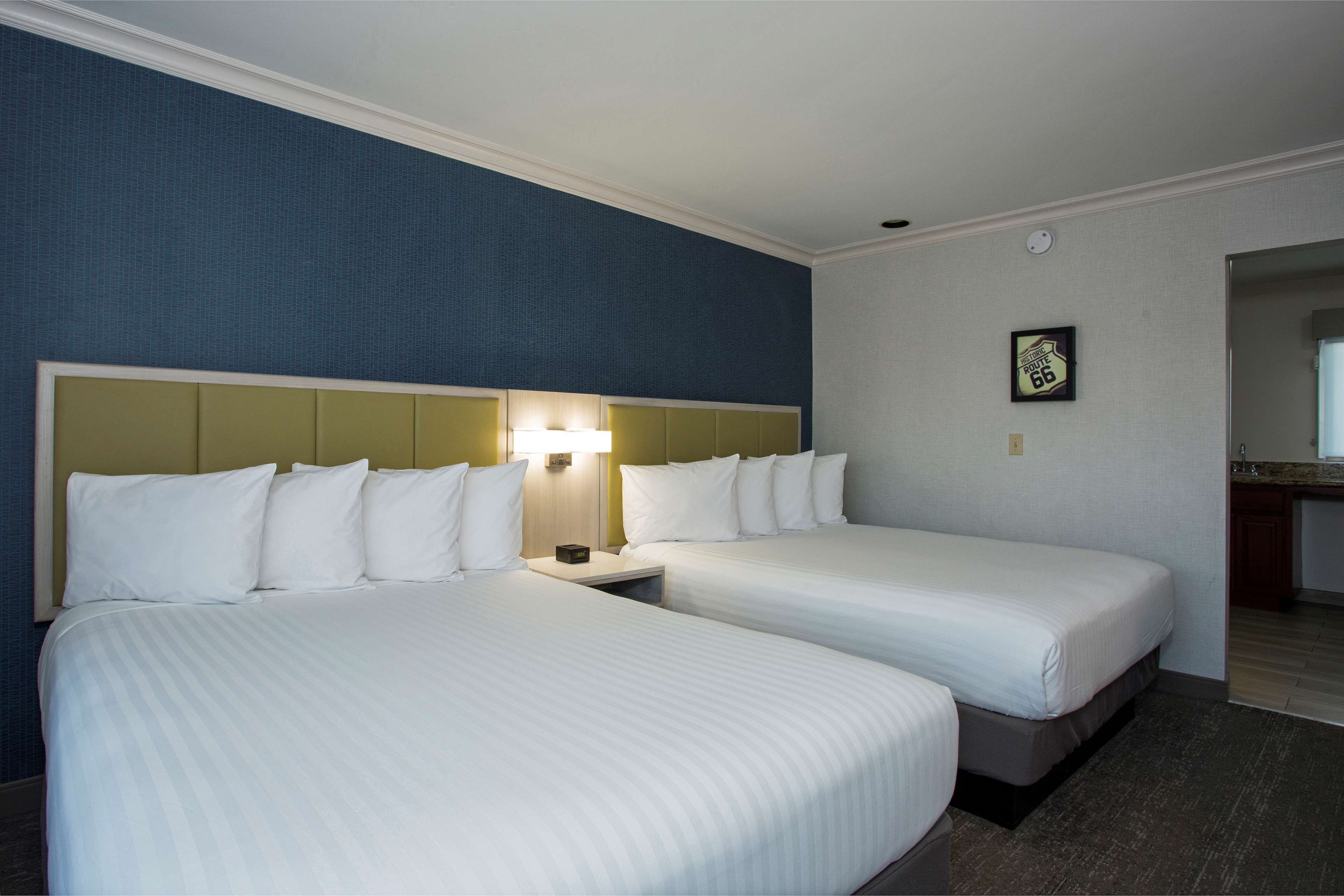 SureStay Hotel by Best Western Santa Monica Photo