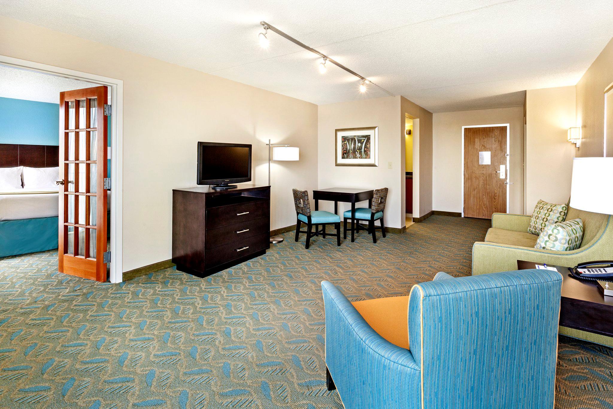 Holiday Inn Express Charleston Dwtn - Medical Area Photo