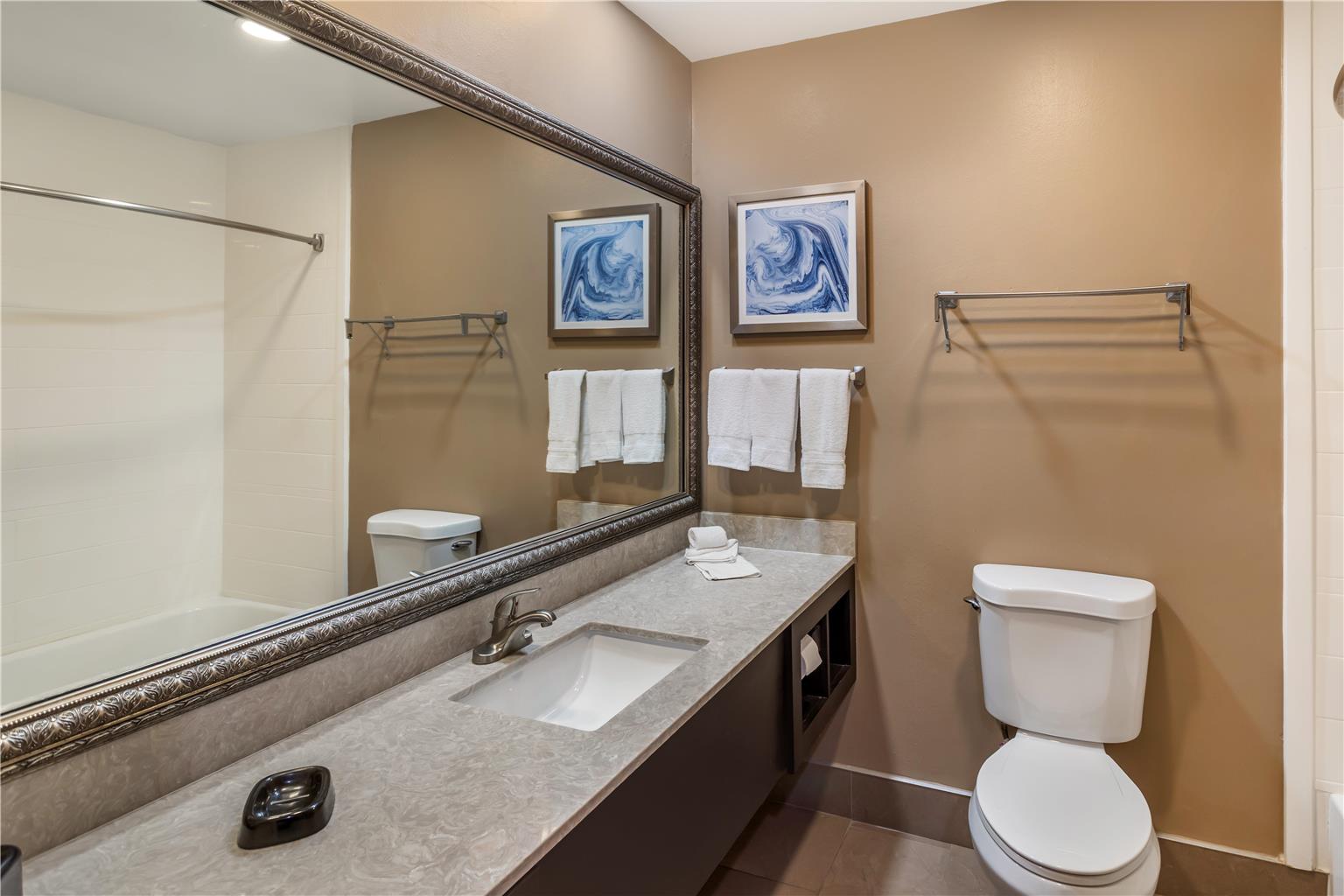 Best Western Plus Madison Image