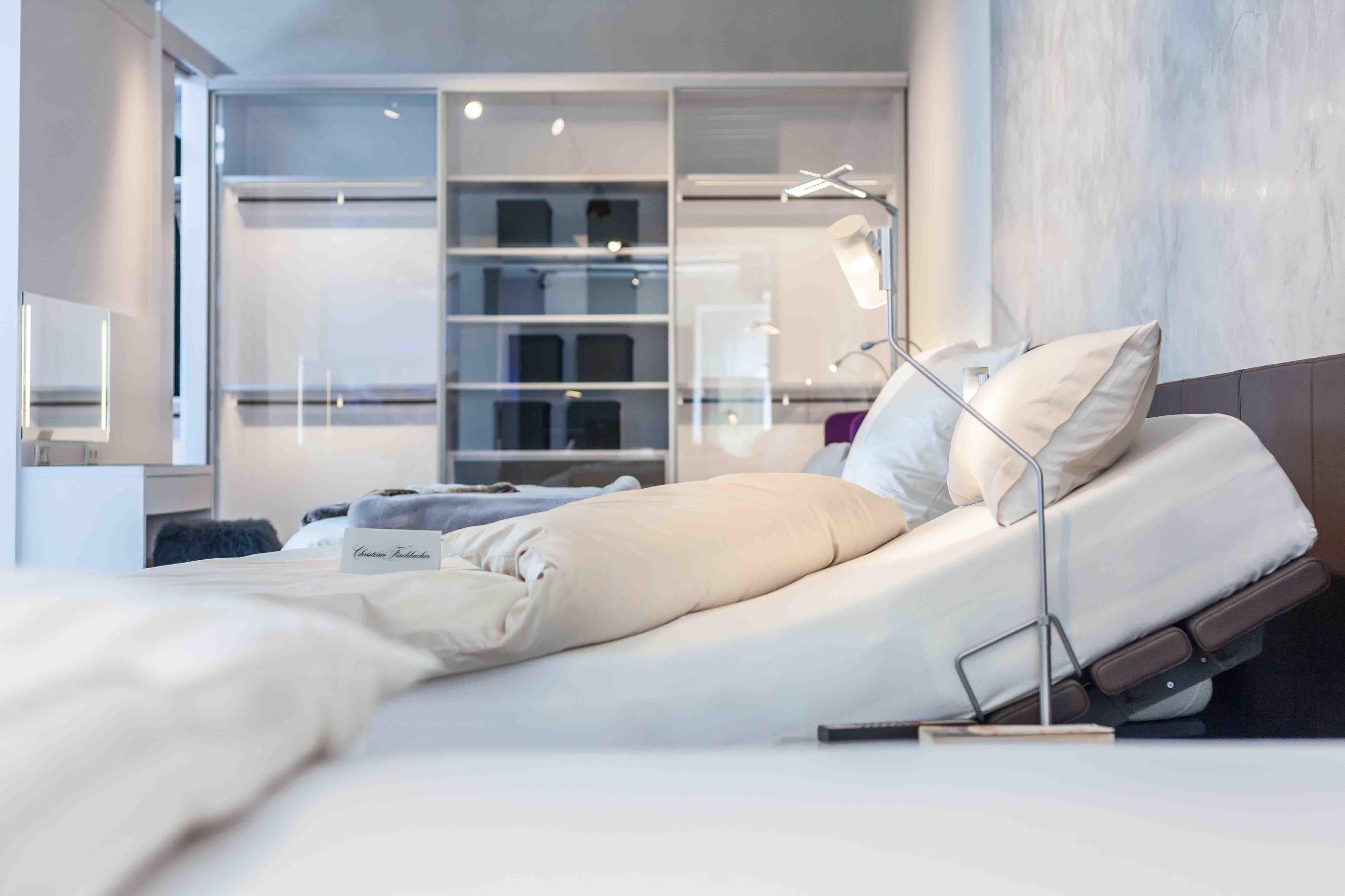 Bilder HOME Schlafen & Wohnen - Boxspringbetten und Küchen Köln