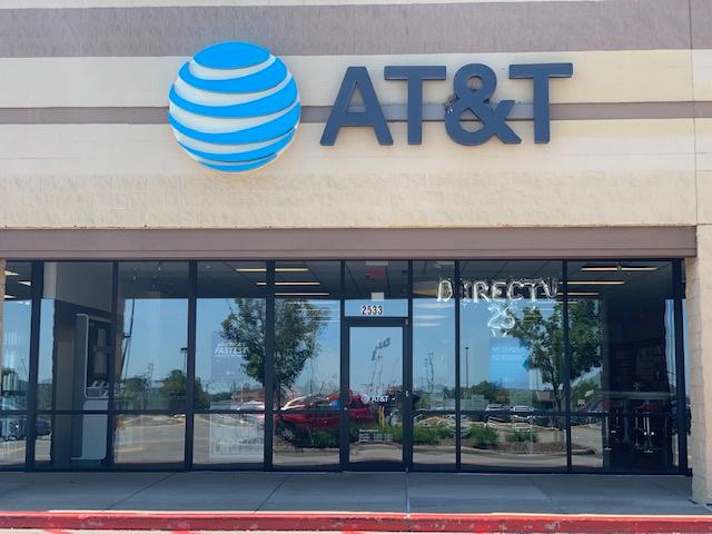 AT&T Store Photo