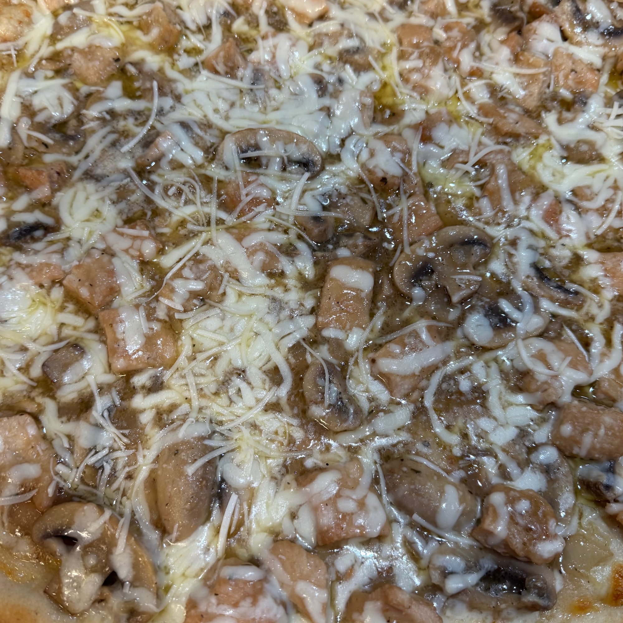 Chicken Marsala Pizza